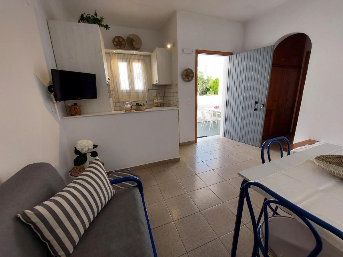 Paros Reppas House "Portes" מראה חיצוני תמונה