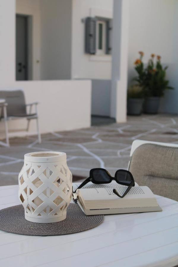 Paros Reppas House "Portes" מראה חיצוני תמונה